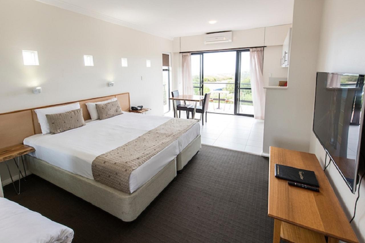 Margarets Aparthotel 4*