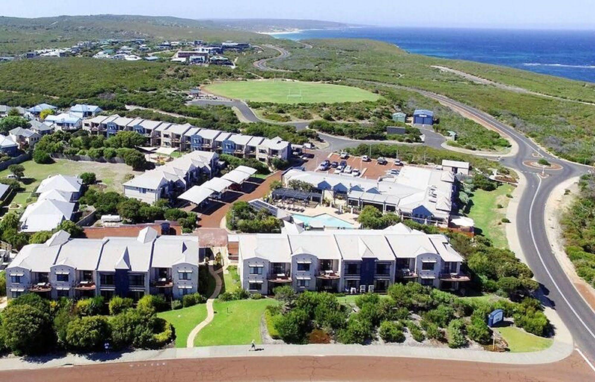 Margarets Aparthotel 4*