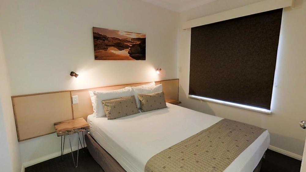 Margarets Aparthotel 4*